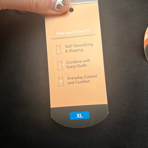 NEW Shapermint Essentials Women's XL All Day Everyday Scoop Neck Cami Black Tank - Picture 4 of 9